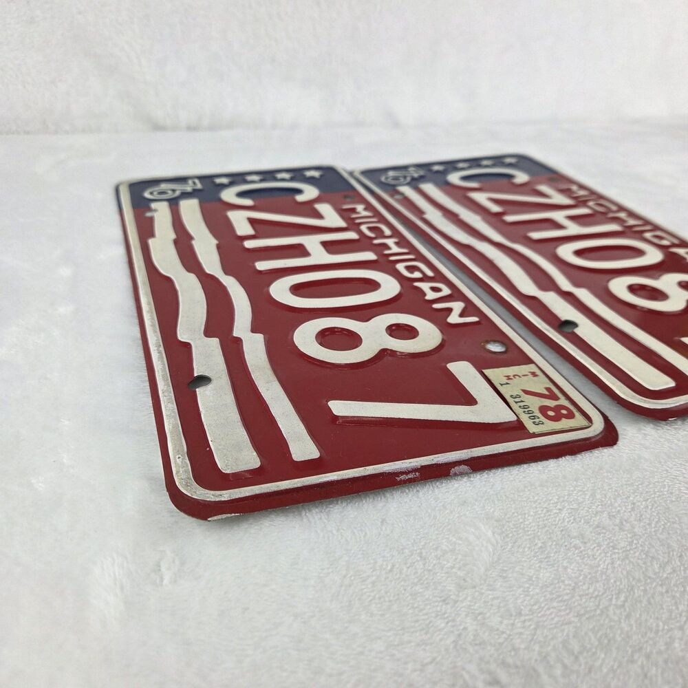 Vintage 1976 Michigan Bicentennial License Plate Pair CZH087 Matching Set - Picture 6 of 6